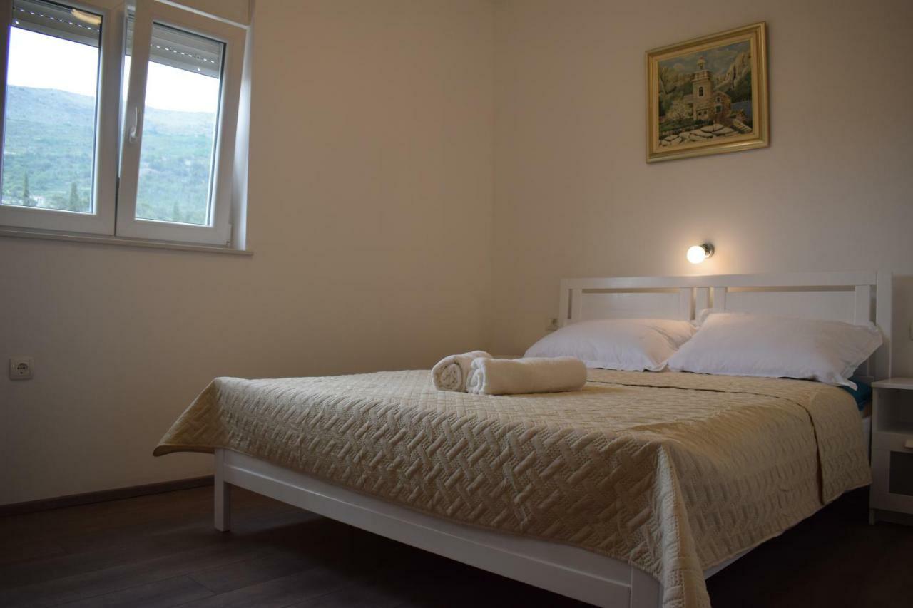 Apartman Dani-Podstrana Appartement Buitenkant foto