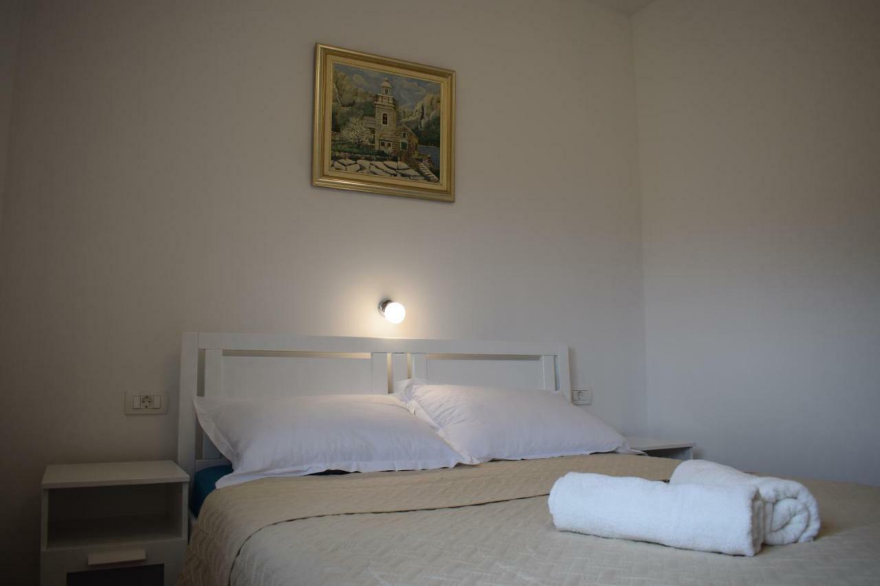 Apartman Dani-Podstrana Appartement Buitenkant foto