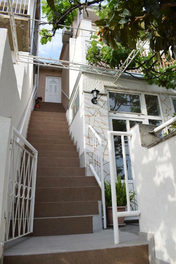 Apartman Dani-Podstrana Appartement Buitenkant foto