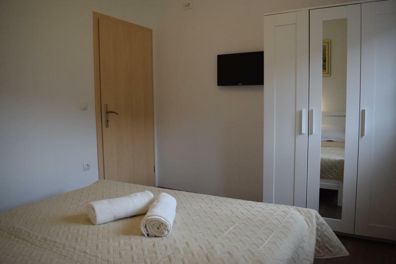 Apartman Dani-Podstrana Appartement Buitenkant foto