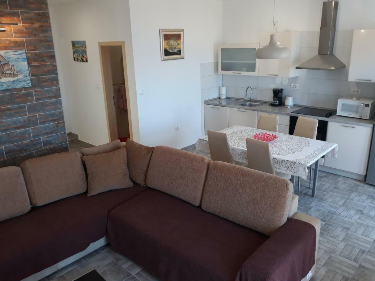 Apartman Dani-Podstrana Appartement Buitenkant foto